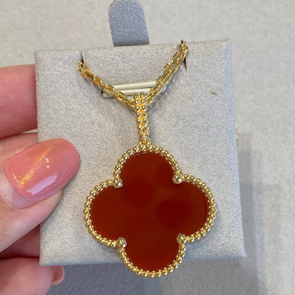 [Max Jewelry ]CLOVER 25MM NECKLACE GOLD CARNELIAN