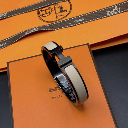 [Max Jewelry ]H BRACELET 12MM BLACK BEIGE CERAMIC