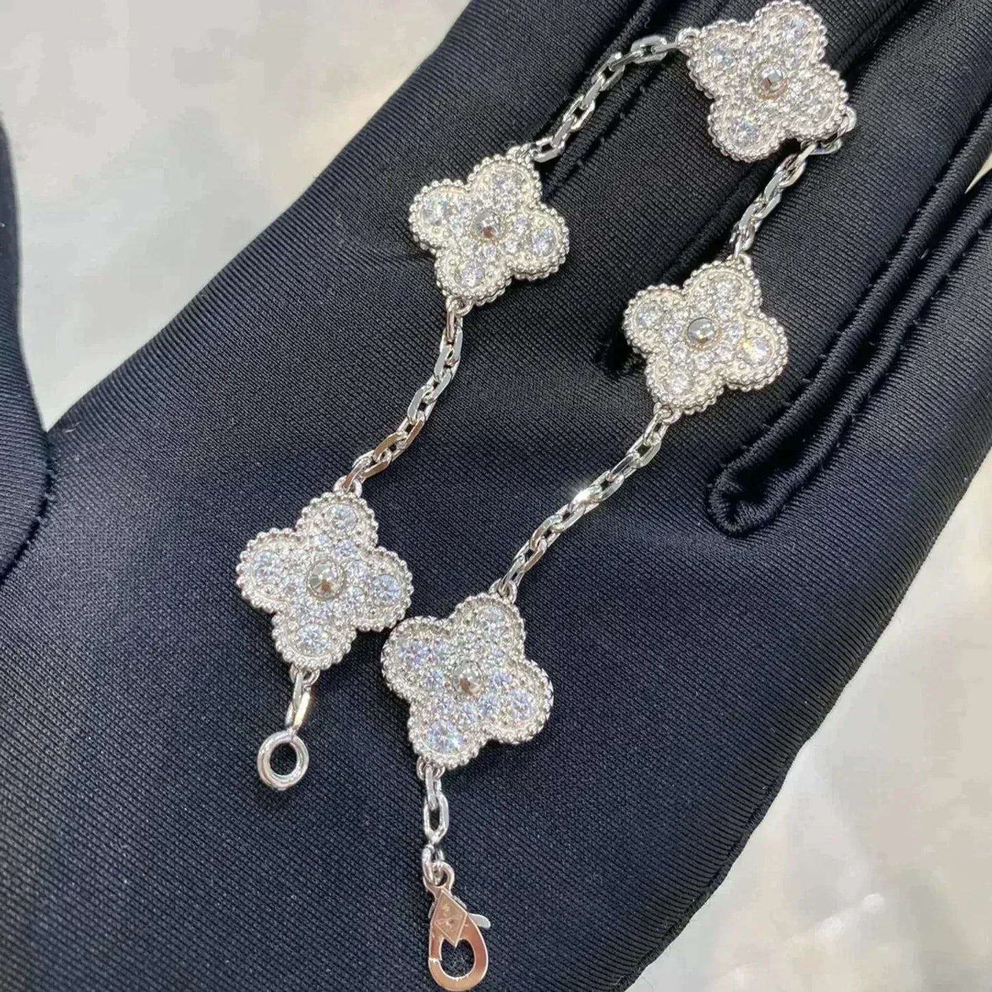 [Max Jewelry ] CLOVER 5 MOTIF FULL DIAMOND BRACELET COLLECTION