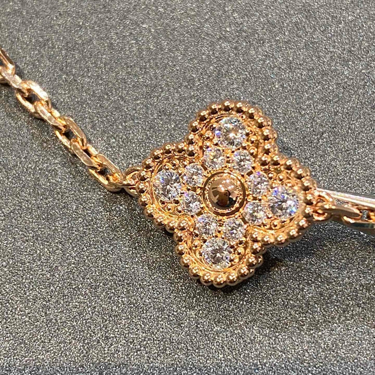 [Max Jewelry ] CLOVER 5 MOTIF FULL DIAMOND BRACELET COLLECTION