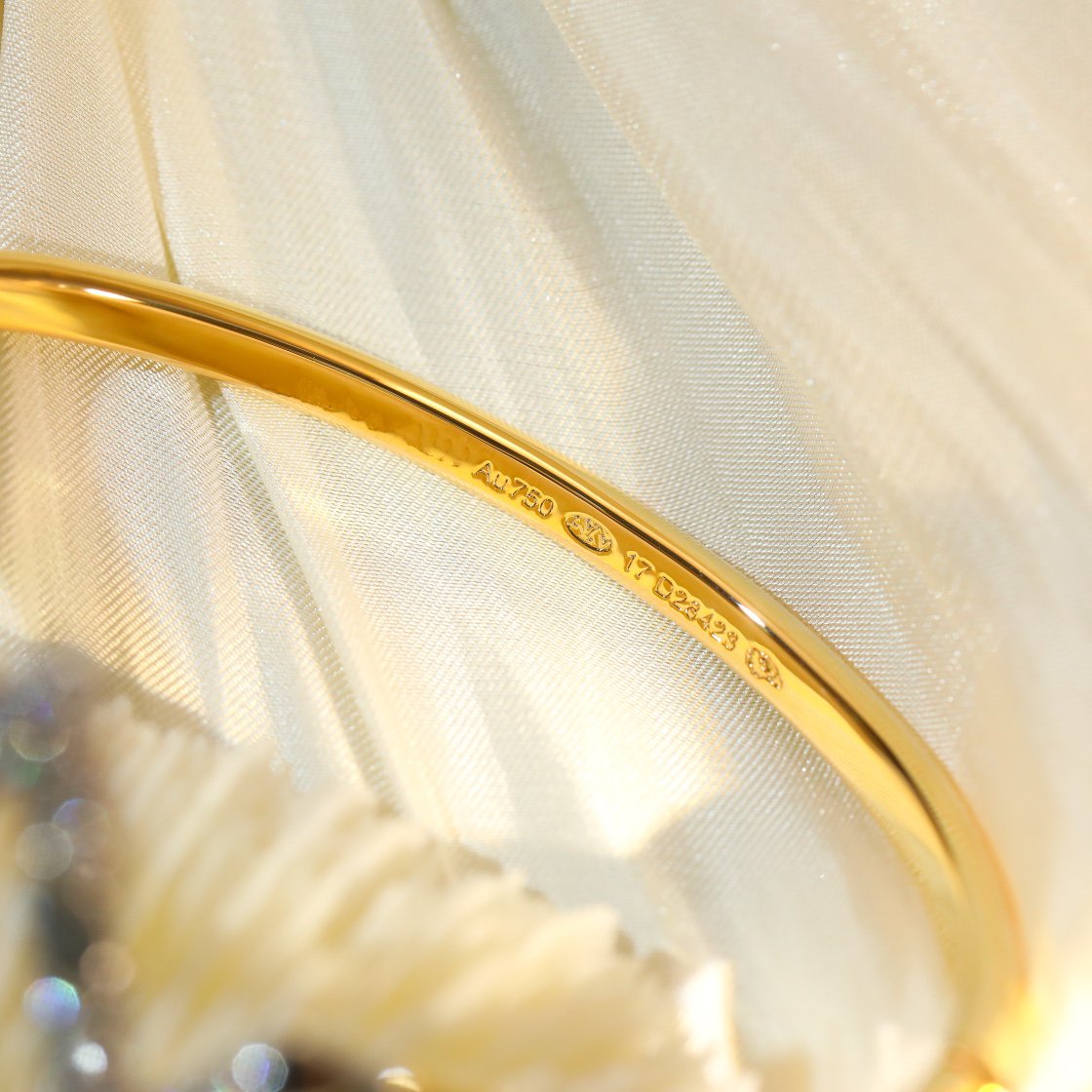 [Max Jewelry ]VOLTE UPSITE DOWN GOLD DIAMOND BRACELET