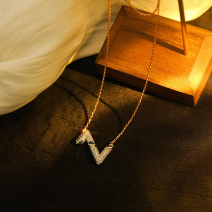 [Max Jewelry ]VOLT SILVER DIAMOND PEDANT NECKLACE