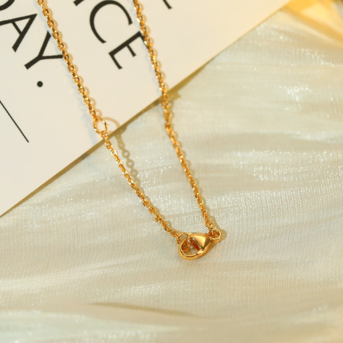 [Max Jewelry ]VOLT SILVER DIAMOND PEDANT NECKLACE