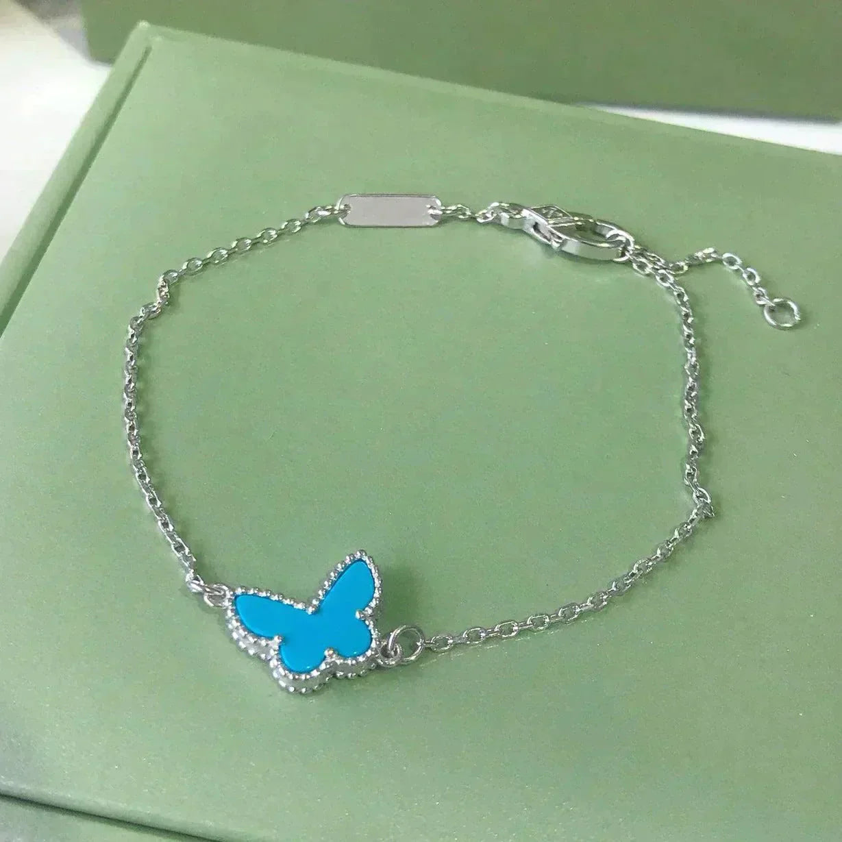 [Max Jewelry ]BUTTERFLY TURQUOISE BUTTERFLY BRACELET SILVER