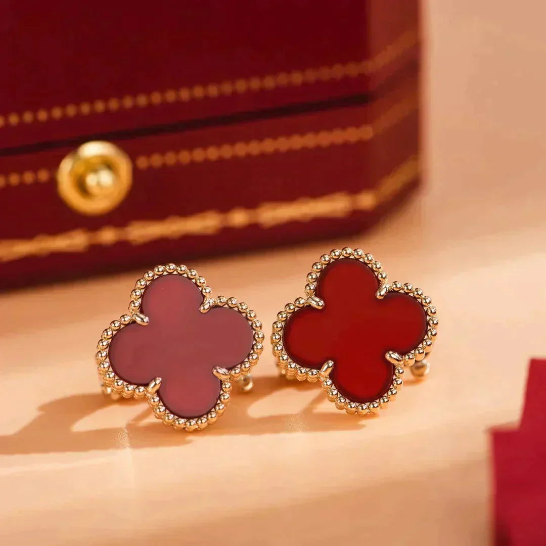[Max Jewelry ]CLOVER MEDIUM 1 MOTIFS CARNELIAN  EARRINGS
