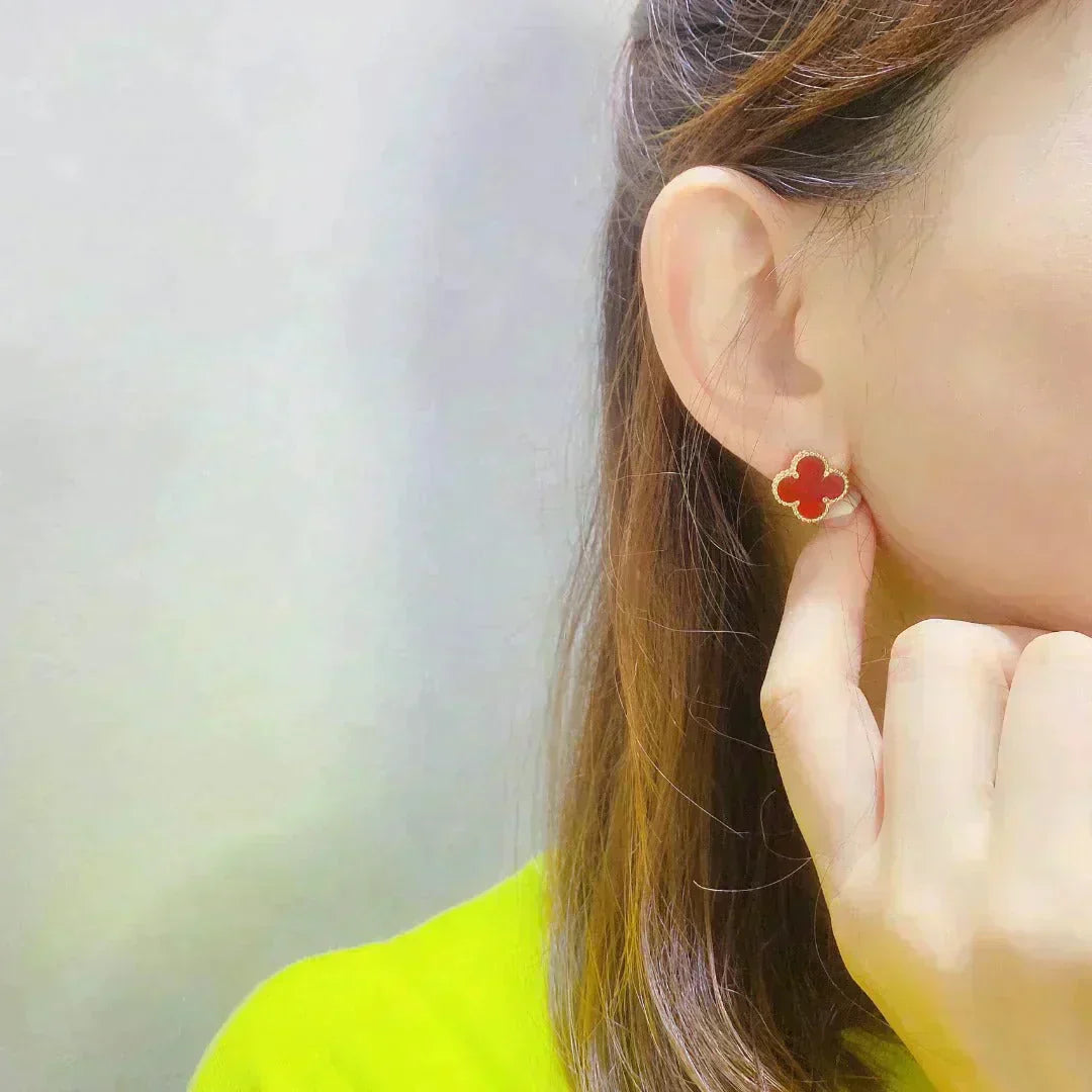 [Max Jewelry ]CLOVER MEDIUM 1 MOTIFS CARNELIAN  EARRINGS