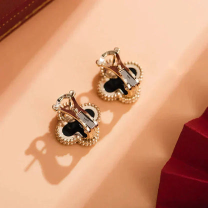 [Max Jewelry ]CLOVER MEDIUM 1 MOTIFS  ONYX STUD EARRINGS