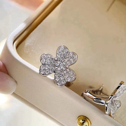 [Max Jewelry ]CLOVER COMOS DIAMOND EARRINGS SILVER