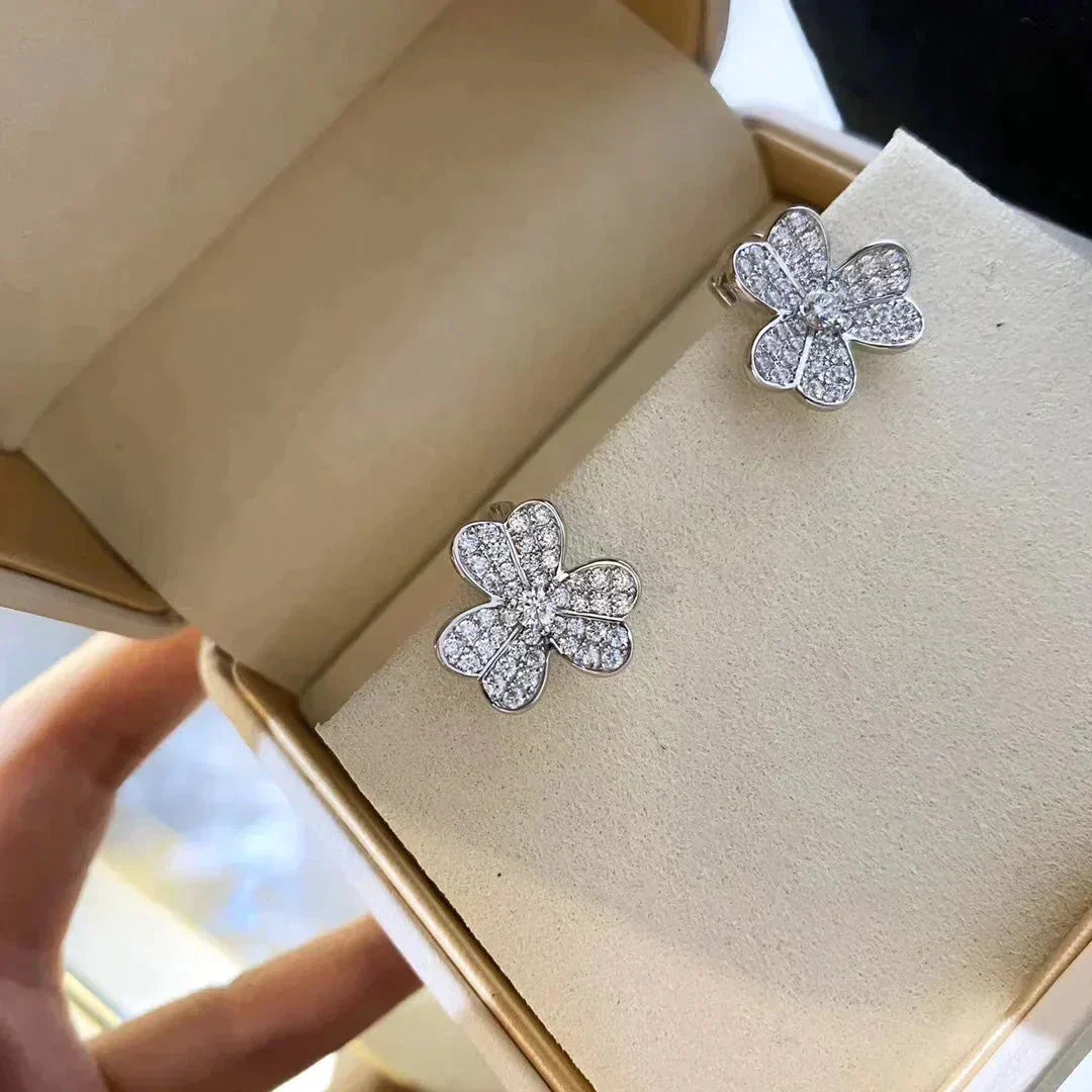 [Max Jewelry ]CLOVER COMOS DIAMOND EARRINGS SILVER