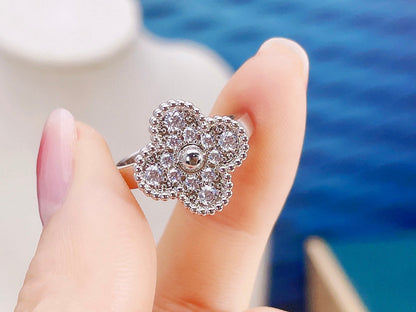 [Max Jewelry ]CLOVER DIAMOND RING