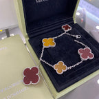 [Plus&Max]CLOVER 5 MOTIFS SIVLER CARNELIAN TIGER EYE BRACELET