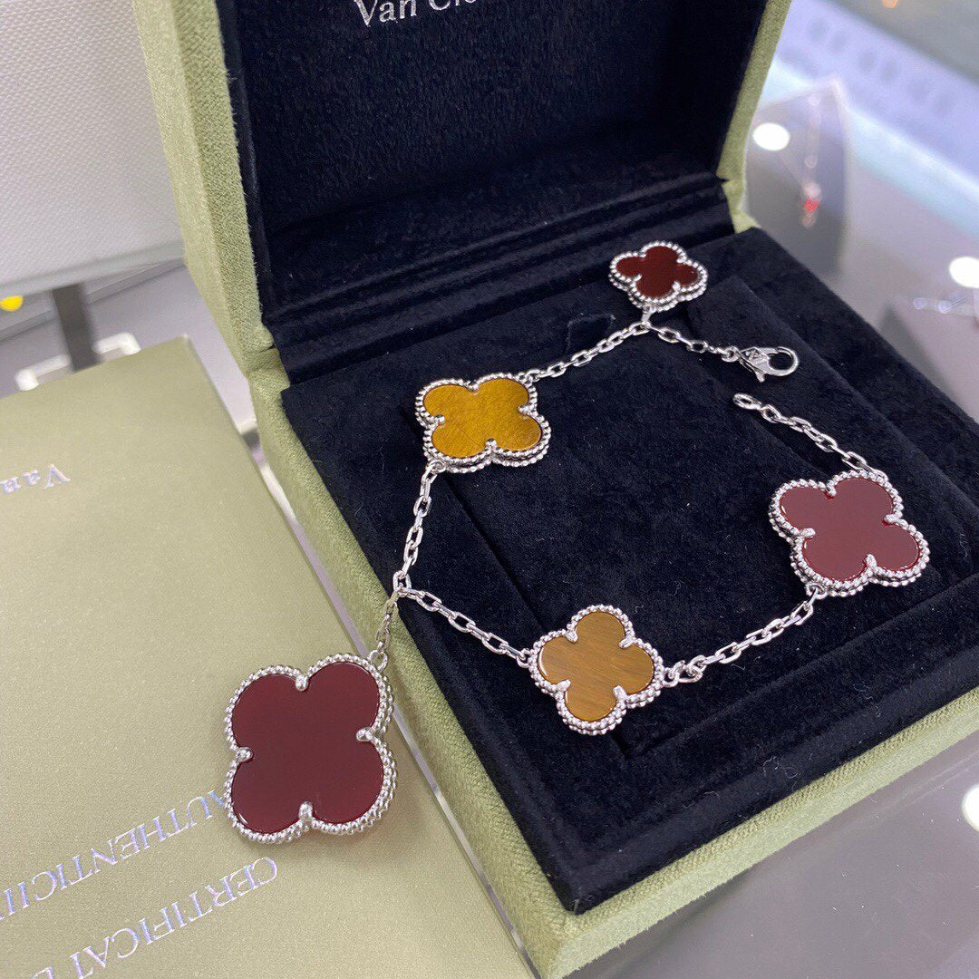 [Max Jewelry ]CLOVER 5 MOTIFS SIVLER CARNELIAN TIGER EYE BRACELET