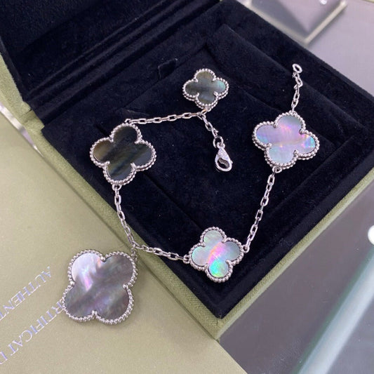[Max Jewelry ]CLOVER 5 MOTIFS SIVLER DARK MOP BRACELET