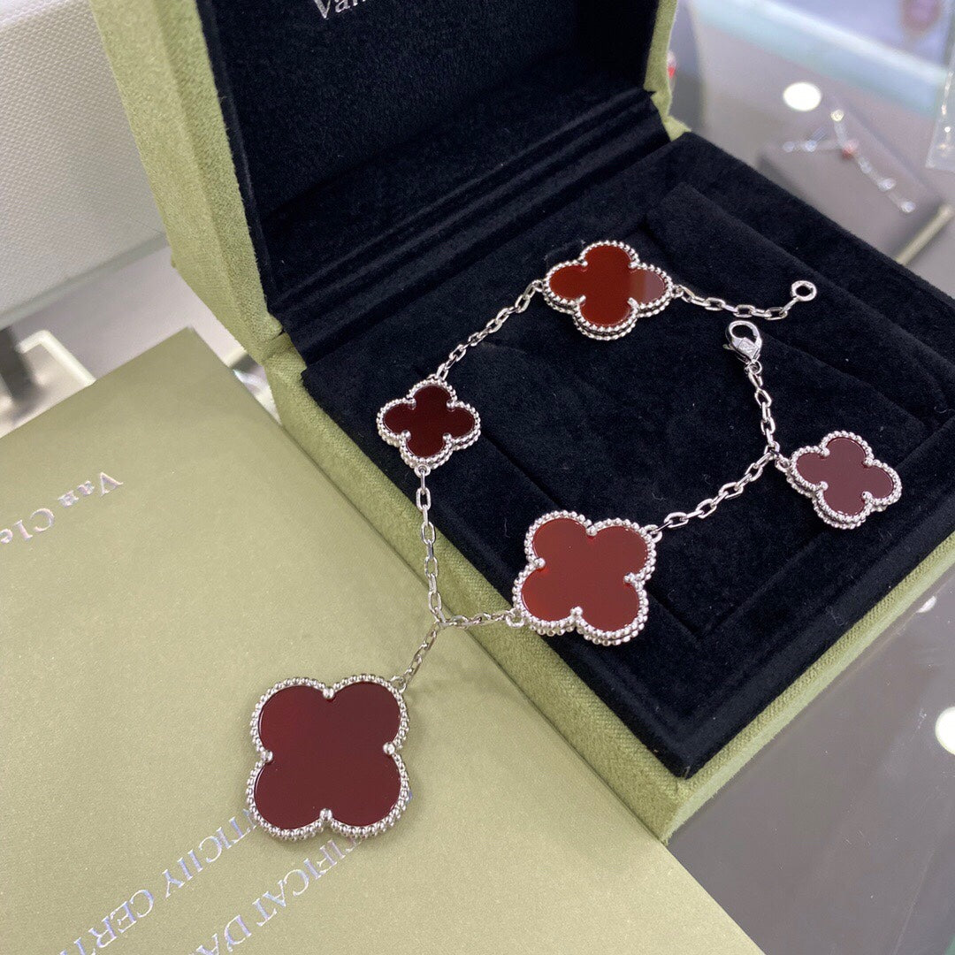 [Max Jewelry ]CLOVER 5 MOTIFS SIVLER CARNELIAN BRACELET
