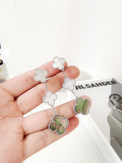 [Max Jewelry ]CLOVER 3 MOTIFS CHALCEDONY DARK MOP SILVER EARRINGS