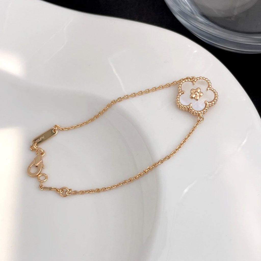 [Plus&Max]LUCKY SPRING ROSE GOLD MOP BRACELET