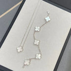 [Plus&Max]LUCKY CLOVER 5-MOTIF BRACELET - WHITE MOTHER-OF-PEARL COLLECTION