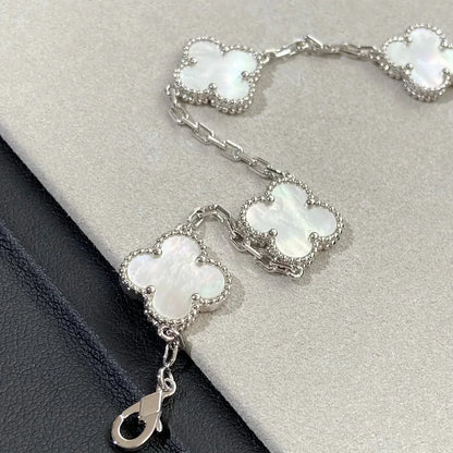[Plus&Max]LUCKY CLOVER 5-MOTIF BRACELET - WHITE MOTHER-OF-PEARL COLLECTION