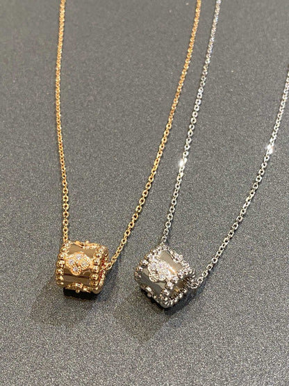 [Max Jewelry ]PERLEE PEDANT SIVLER DIAMOND NECKLACE