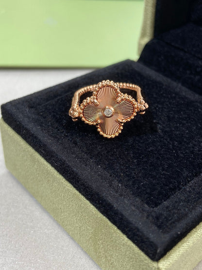 [Max Jewelry ]CLOVER RIVERSIBLE ROSE GOLD RING