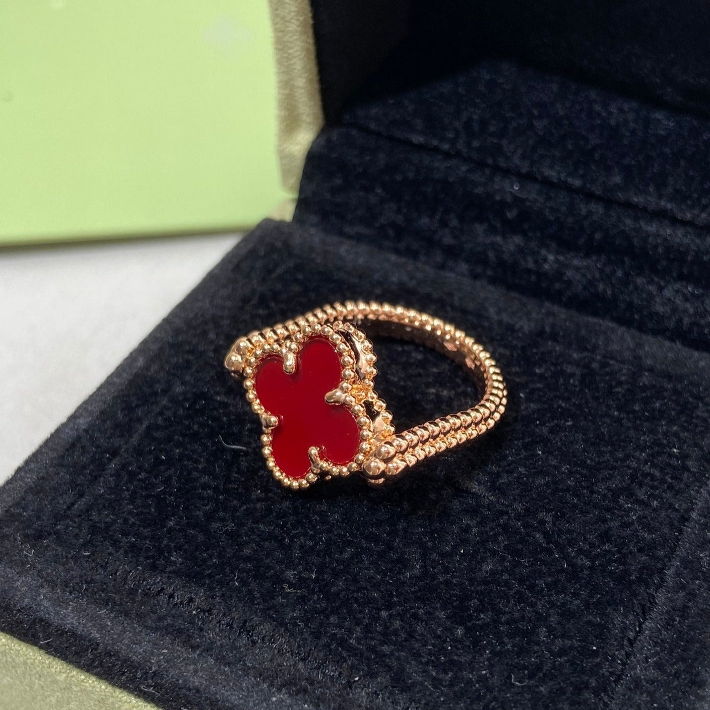 [Max Jewelry ]CLOVER RIVERSIBLE PINK GOLD RING