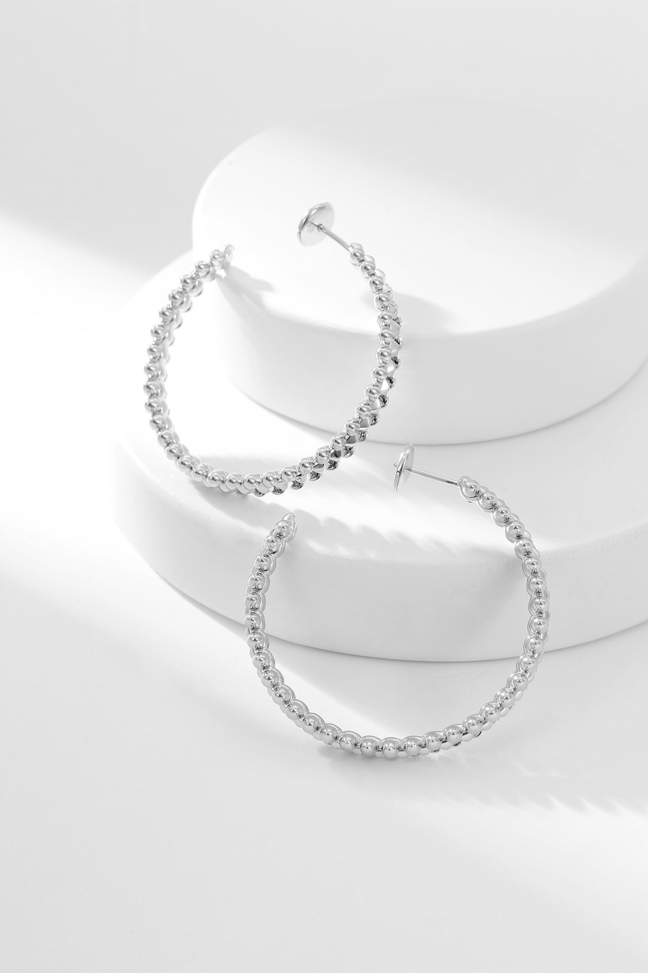 [Max Jewelry ]CLASH HOOP EARRINGS