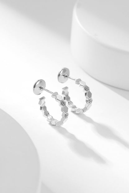 [Max Jewelry ]BEE LOVE DIAMOND HOOP EARRINGS