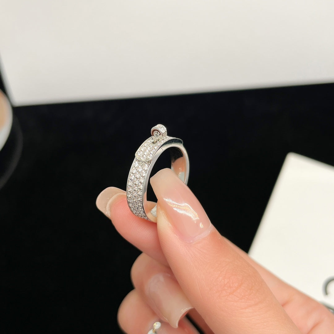 [Max Jewelry ]KELLY SILVER DIAMOND RING