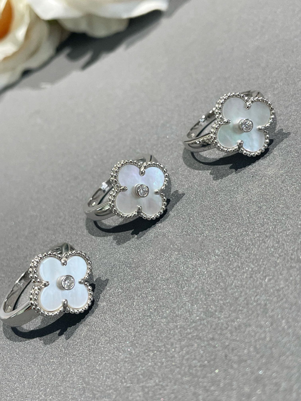 [Plus&Max]CLOVER SILVER MOP DIAMOND RING