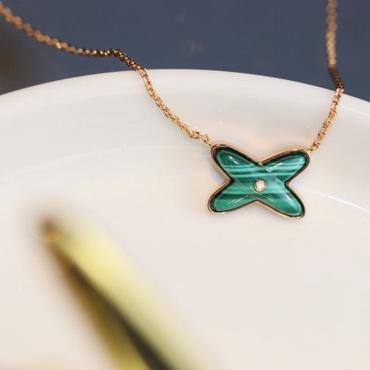 [Max Jewelry ]JEUX MALACHITE 1 DIAMOND PINK GOLD NECKLACE
