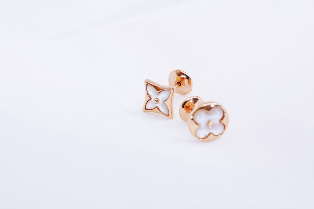 [Max Jewelry ]STAR AND SUN PINK GOLD MOP STUD EARRINGS
