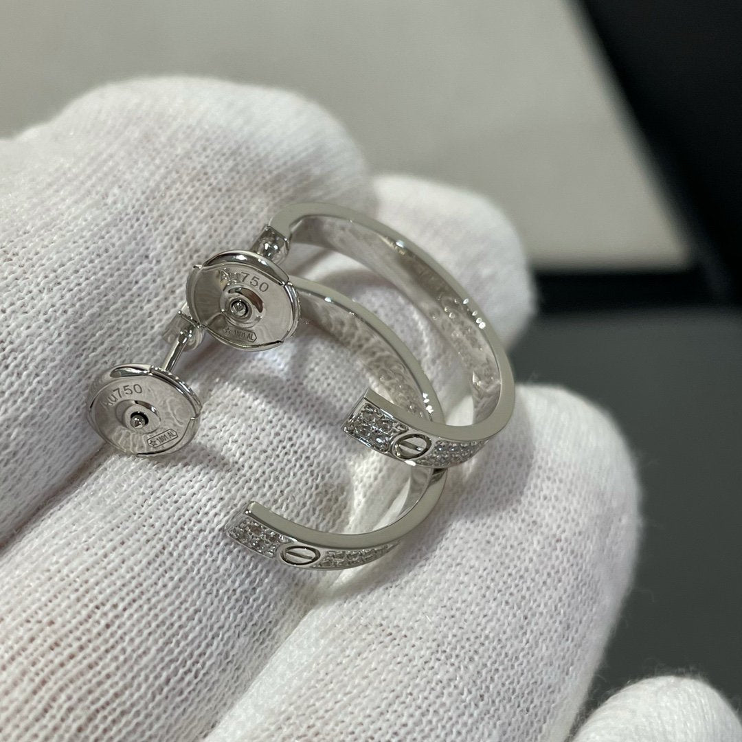 [Max Jewelry ]LOVE DIAMOND SILVER HOOP EARRINGS