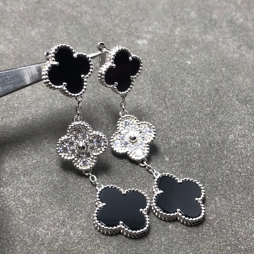 [Max Jewelry ]CLOVER 3 MOTIF DIAMOND ONYX SILVER EARRINGS