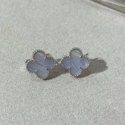 [Max Jewelry ]CLOVER CHALCEDONY SILVER STUD EARRINGS