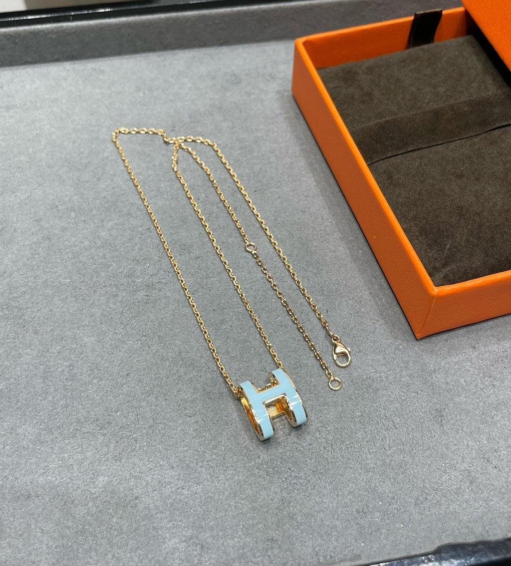 [Plus&Max]POP H SKY BLUE NECKLACE