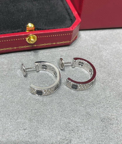 [Max Jewelry ]LOVE CERAMIC DIAMOND PAVED SILVER EARRINGS