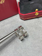 [Plus&Max]LOVE 5.5MM 1 DIAMOND EARRINGS
