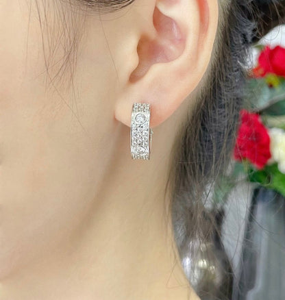 [Max Jewelry ]LOVE 5.5MM DIAMOND PAVED EARRINGS