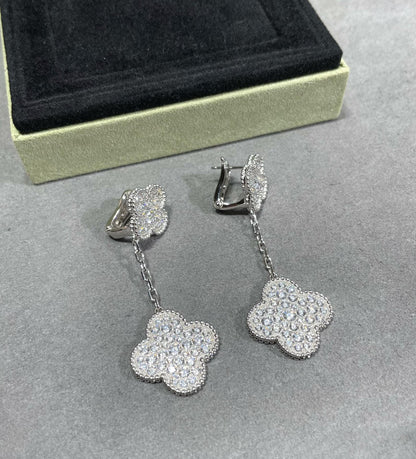 [Max Jewelry ]CLOVER 2 MOTIFS DIAMOND PAVED SILVER EARRINGS