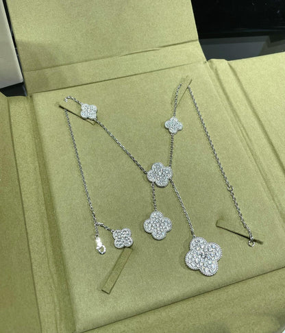 [Max Jewelry ]CLOVER 6 MOTIF DIAMOND PAVED NECKLACE