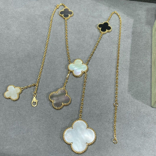 [Max Jewelry ]CLOVER 6 MOTIF MOP ONYX GOLD NECKLACE
