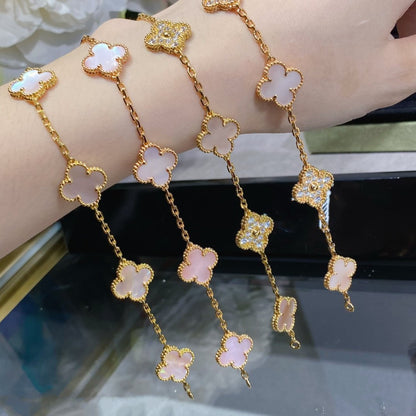 [Plus&Max]CLOVER 5 MOTIF DIAMOND PINK MOP PINK GOLD BRACELET