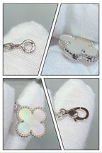 [Plus&Max]CLOVER 5 MOTIF WHITE MOP SILVER BRACELET
