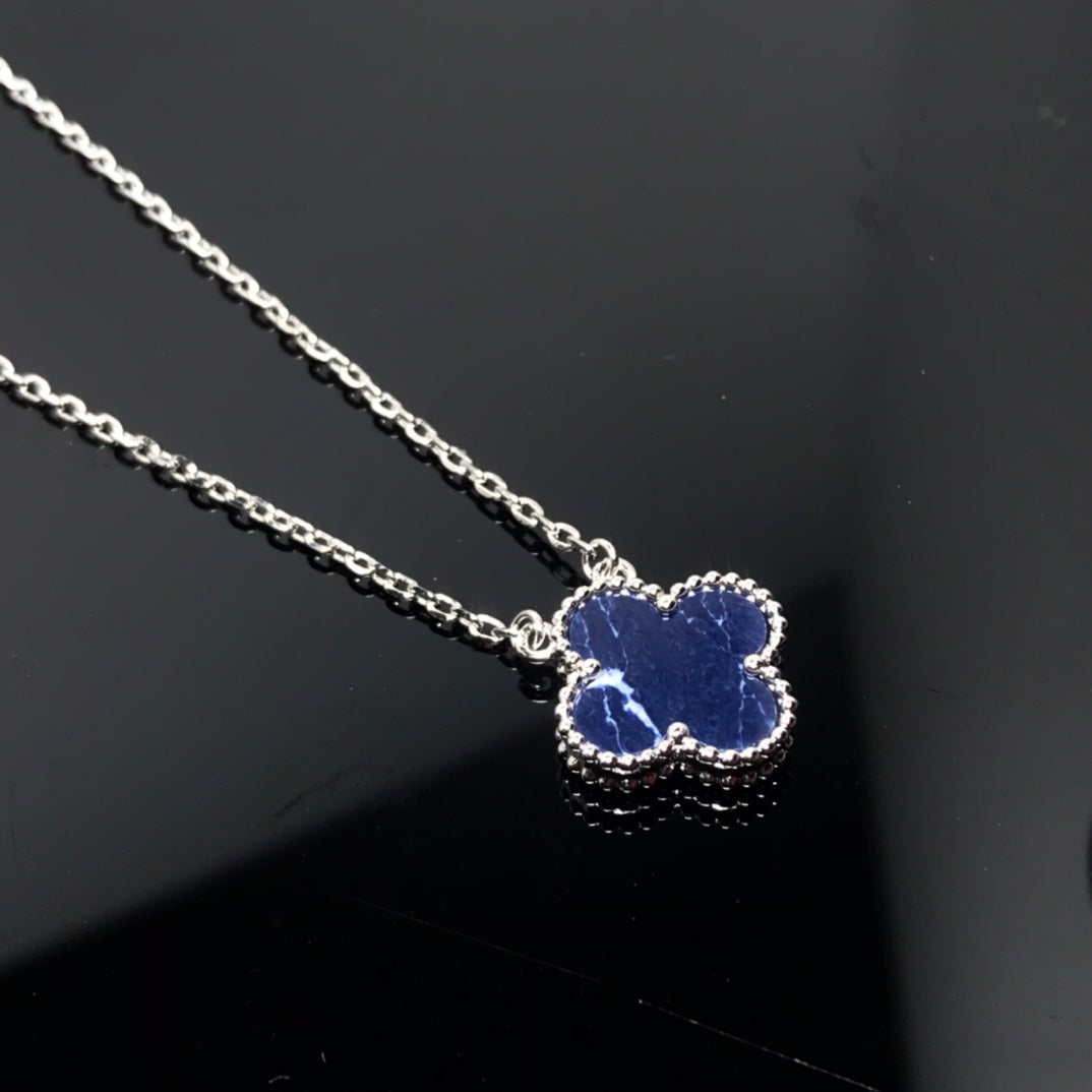 [Max Jewelry ]CLOVER PIETERSITE SILVER LONG NECKLACE