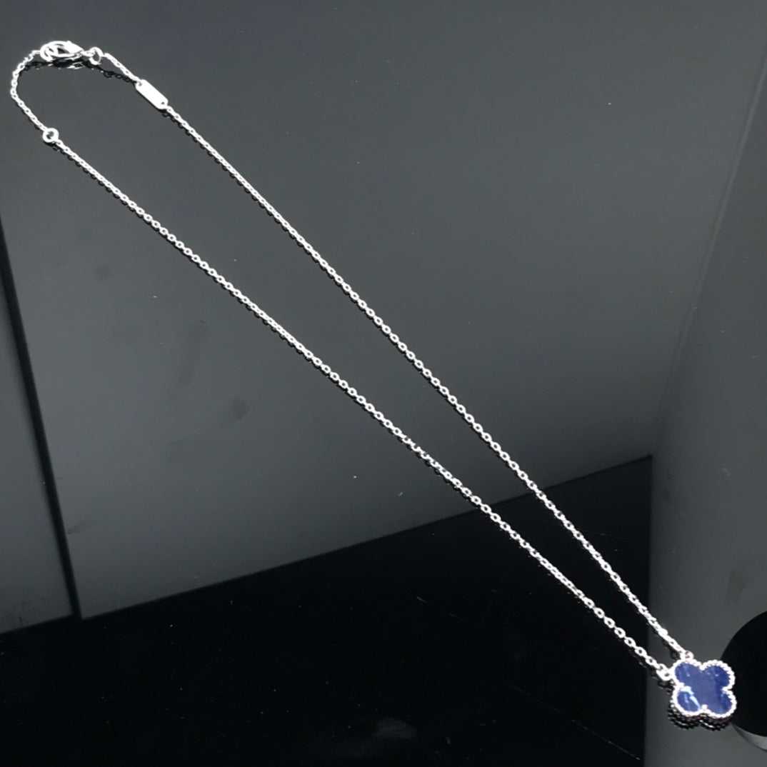[Max Jewelry ]CLOVER PIETERSITE SILVER LONG NECKLACE