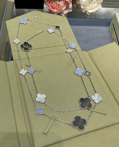 [Max Jewelry ]CLOVER 16 MOTIF CHALCEDONY MOP SILVER NECKLACE