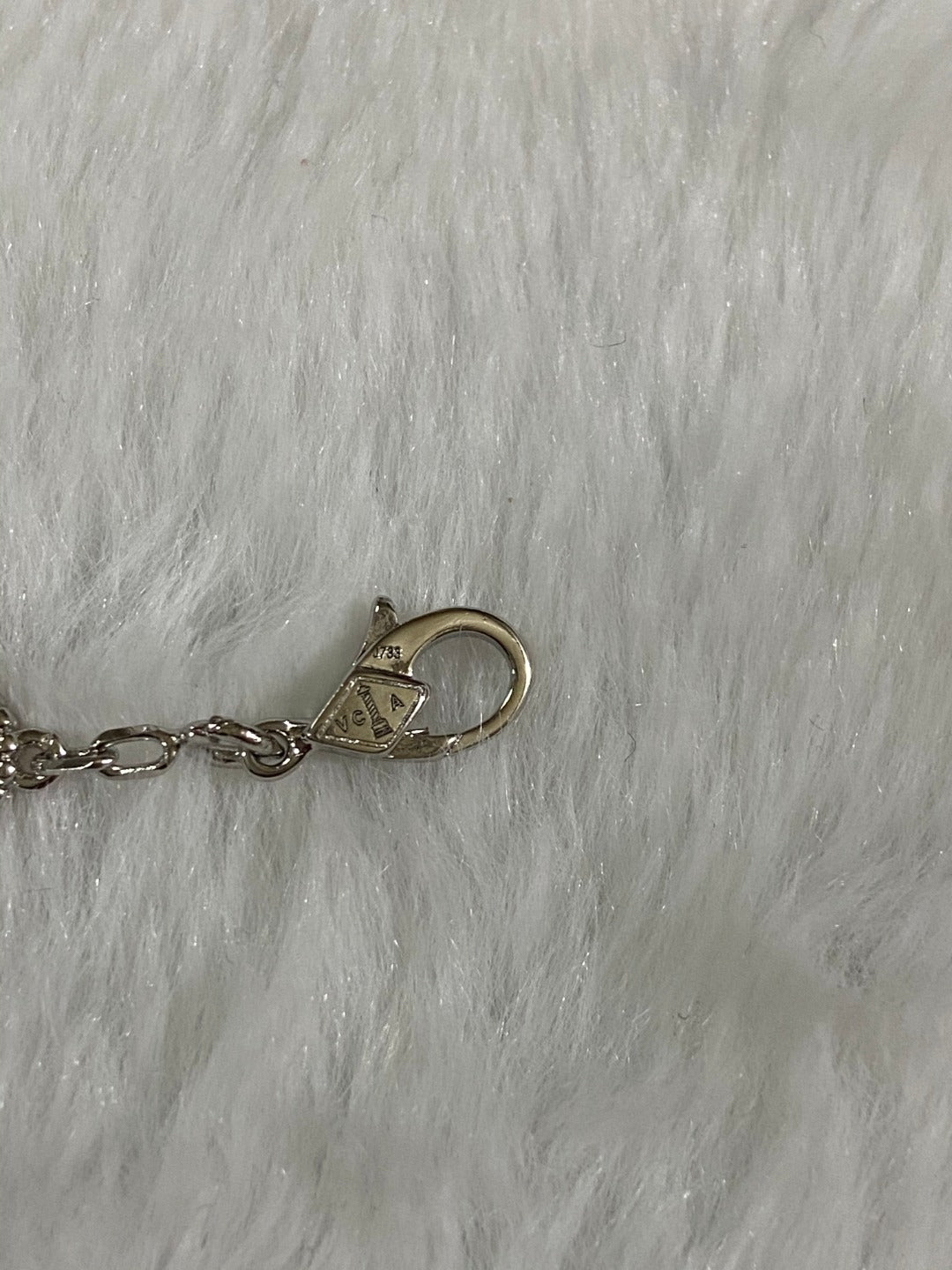 [Max Jewelry ]CLOVER 1 MOTIF PIETERSITE BRACELET