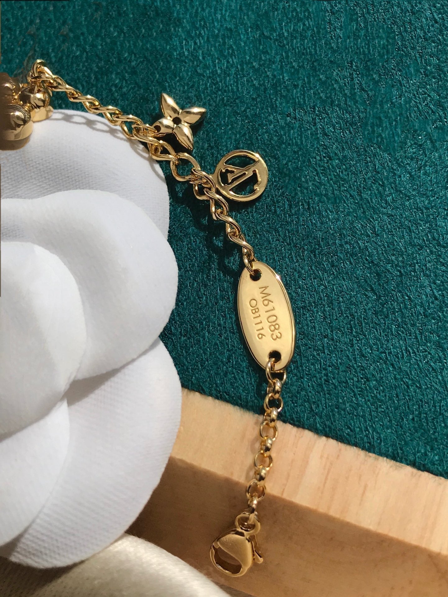 [Max Jewelry ]BLOOMING PINK GOLD MOP BRACELET