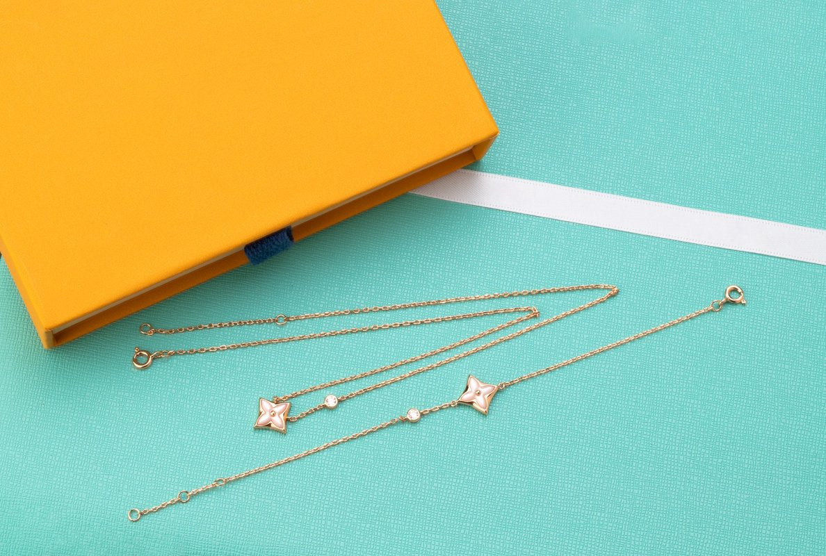[Max Jewelry ]STAR PINK MOP 1 DIAMOND PINK GOLD NECKLACE