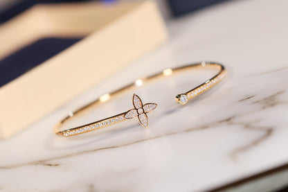 [Max Jewelry ]IDYLLE GOLD OPEN BRACELET DIAMOND PAVED